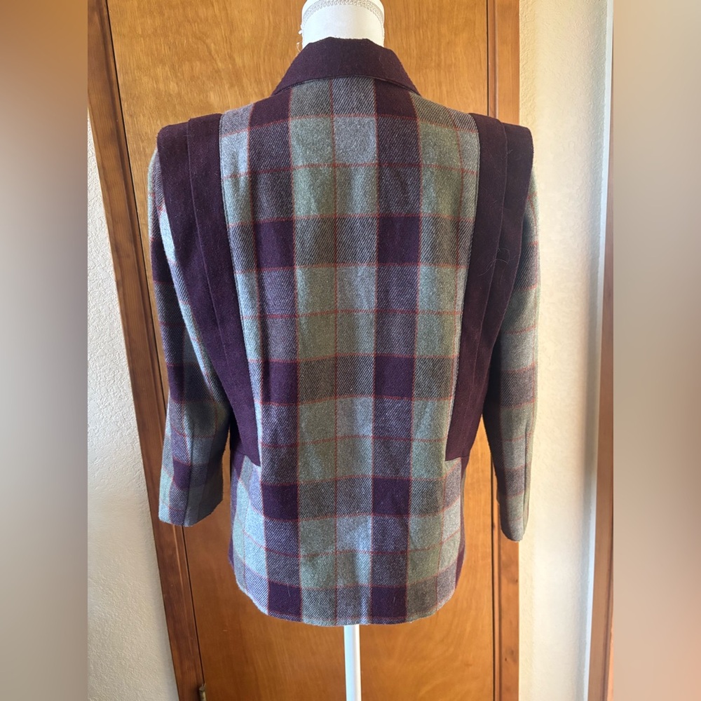 Samya Deep Purple Blazer - Picture 2 of 10